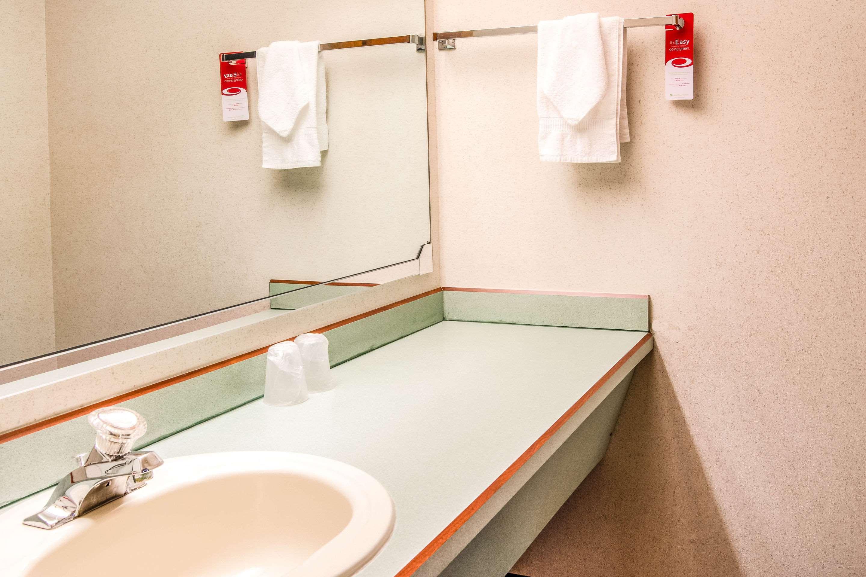 Econo Lodge Southeast Milwaukie/Portland Экстерьер фото