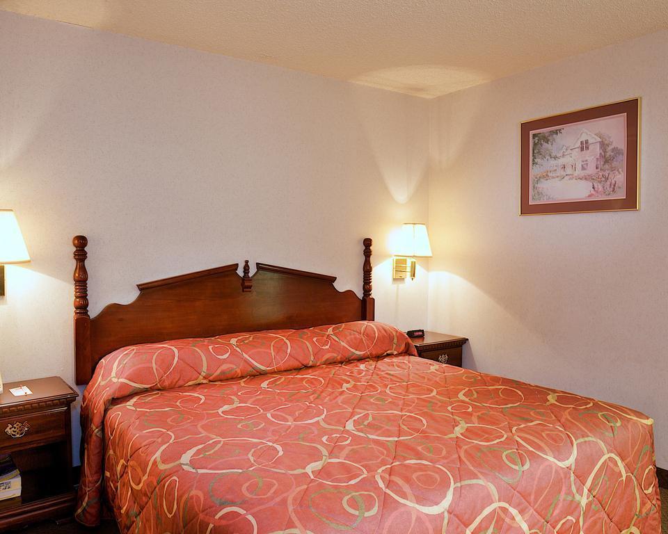 Econo Lodge Southeast Milwaukie/Portland Экстерьер фото