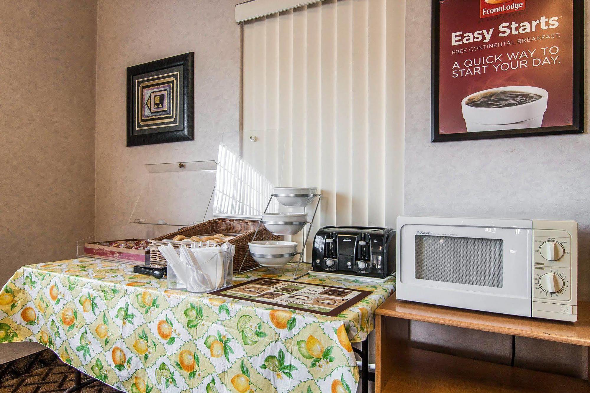Econo Lodge Southeast Milwaukie/Portland Экстерьер фото